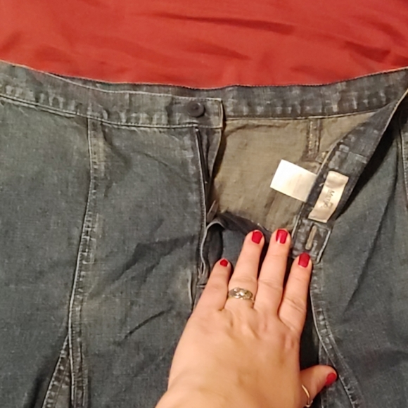 Metro 7 Skirt - Picture 4 of 4